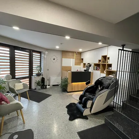 балач 2* Godech