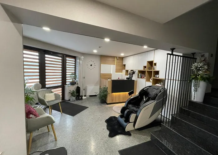 балач 2* Godech